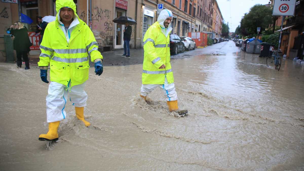 Immagine di Allagamenti e siccità. Come si sta preparando l’Italia? Tre domande