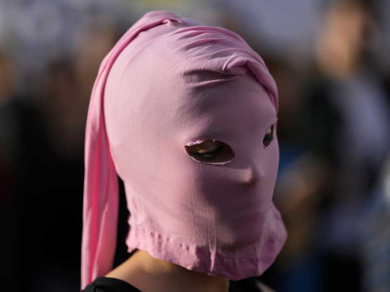 Il transgenderismo è tra di noi. Non possiamo più far finta di niente
