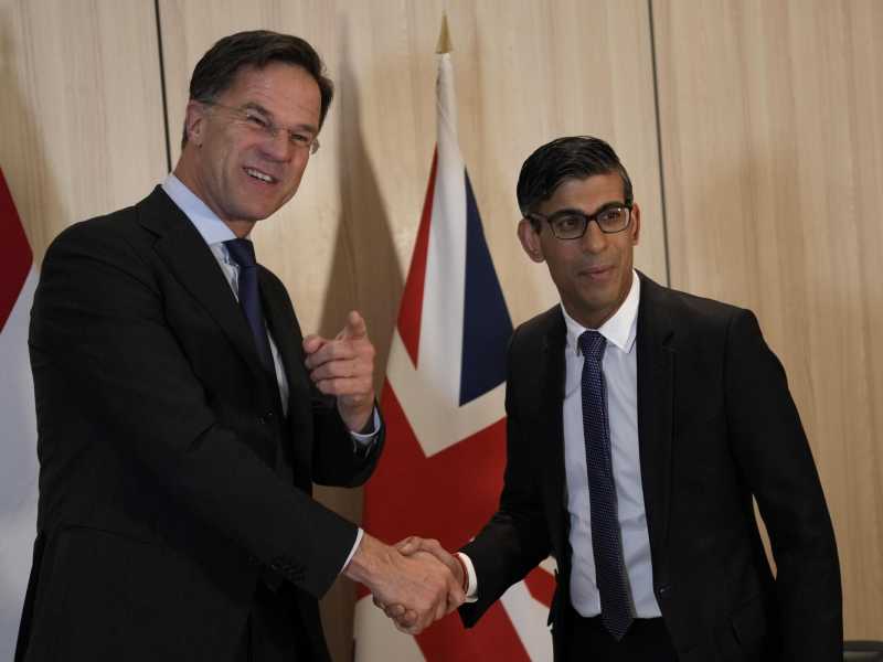 Rishi Sunak e Mark Rutte al Consiglio d'Europa (LaPresse)