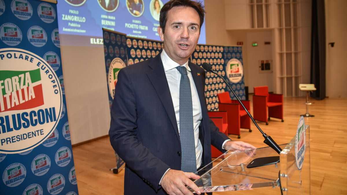 Immagine di "E' l'ora del Mes. Meloni trovi una soluzione. Non possiamo fare i sabotatori in Ue”. Parla Cattaneo (FI)