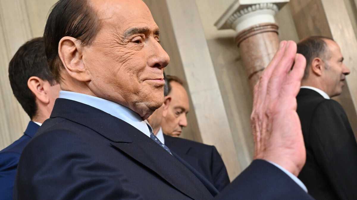 Immagine di Silvio Berlusconi è stato dimesso dal San Raffaele di Milano