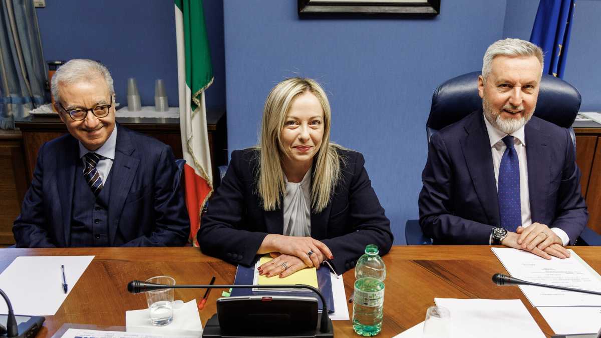 Immagine di Danni clamorosi alla sanità abruzzese violata dagli hacker. A Palazzo Chigi non hanno nulla da dire?