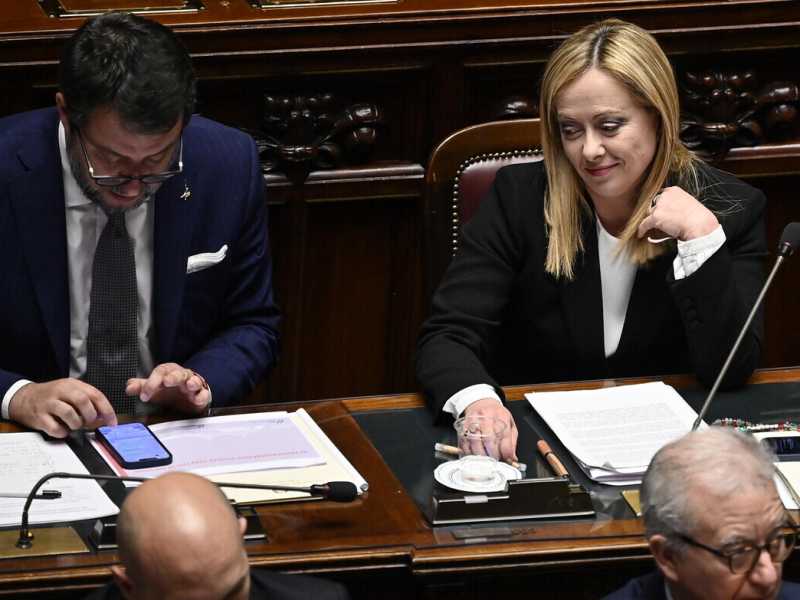 Autonomia e flat tax, la Lega contro Meloni: "Il sistema sta con lei per ostacolarci"