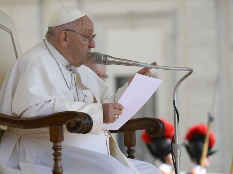 Il Papa parla al popolo cinese, ne sottolinea la “sofferenza” e auspica “libertà”. Notevole