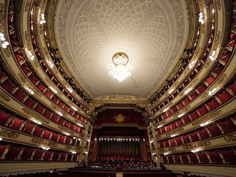 Come trasportare la nobile Scala nella modernità senza perdere fascino