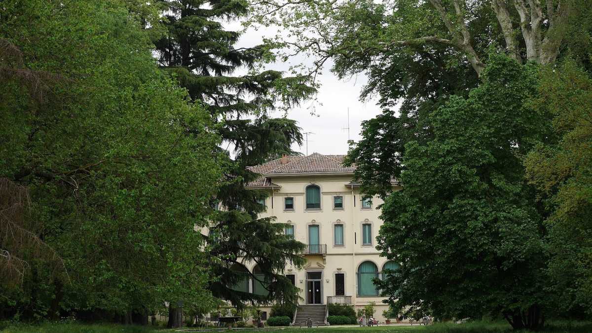 Immagine di Scoprire Felice Casorati nella “Villa dei capolavori”, nel parmense più profondo