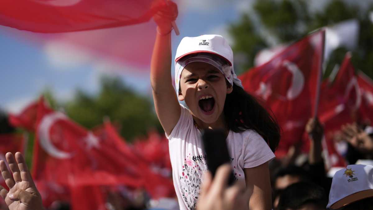 Immagine di Le due Turchie, laica e islamica, divise da una linea di faglia elettorale
