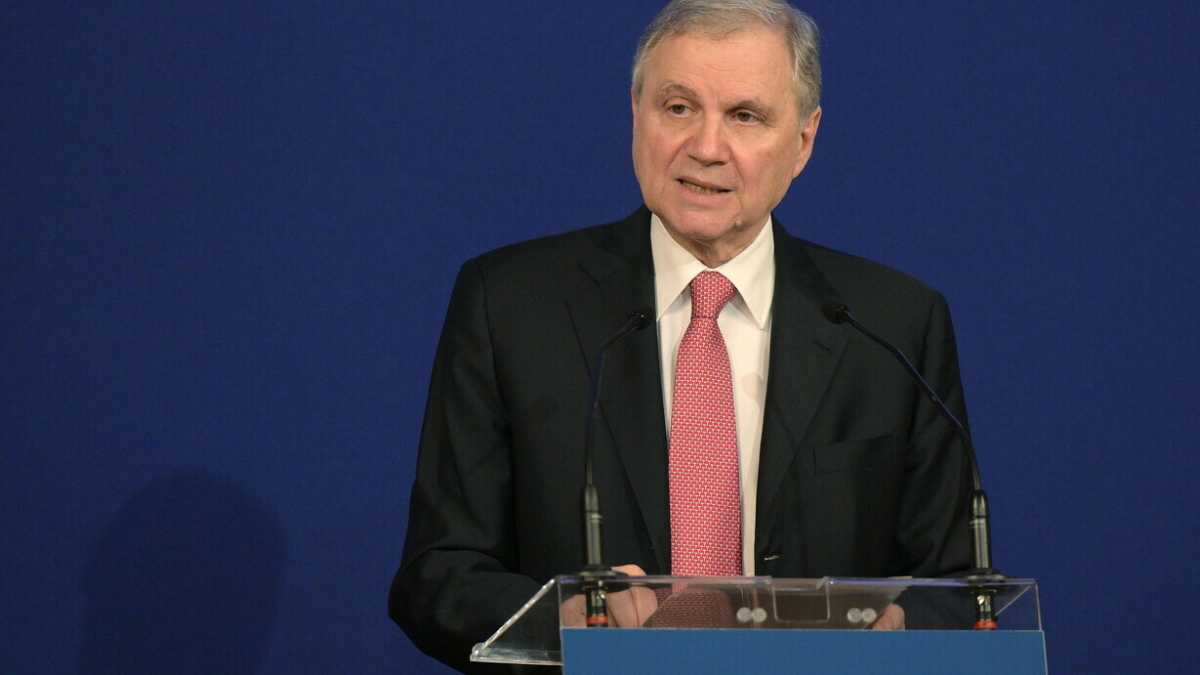 Immagine di Visco: “Sul Pnrr sì a miglioramenti, ma non c’è tempo da perdere”. E apre alla riforma tributaria