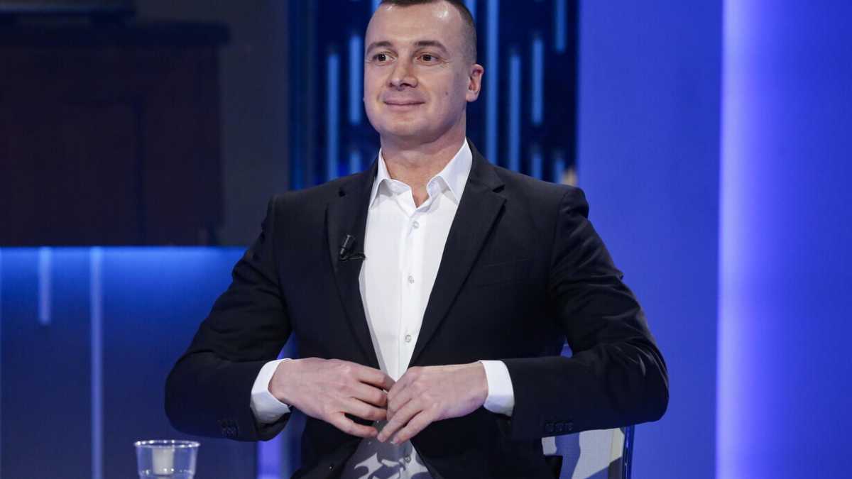 Immagine di Casalino vuole candidarsi alle Europee con il M5s: me lo merito