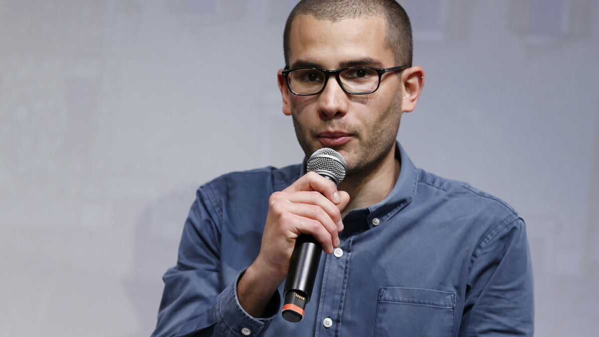 Immagine di Valerio Carocci, il “ragazzo del cinema America” che fa sfuriate a Gualtieri