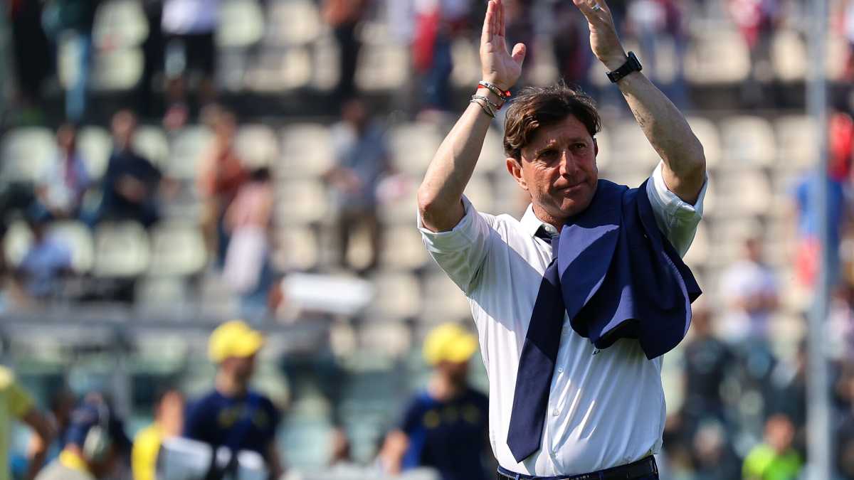 Immagine di Mignani, “allenatore nel pallone” che ha portato il Bari alla finale play off per la A