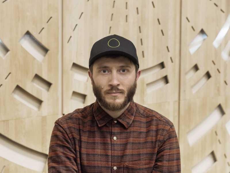 Convertire l'invisibile in visibile con Luca Pozzi