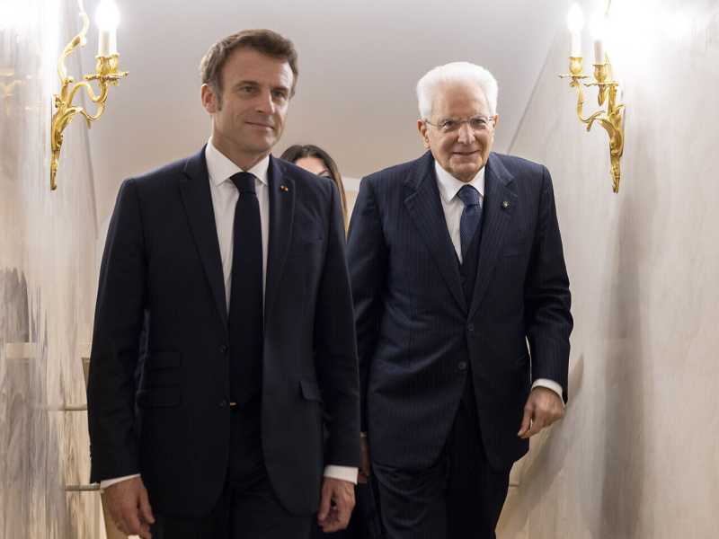 La missione di Mattarella per riavvicinare Francia e Italia, tra immigrazione e Da Vinci