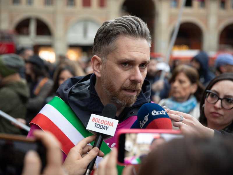 il sindaco di Bologna Matteo Lepore (Ansa)