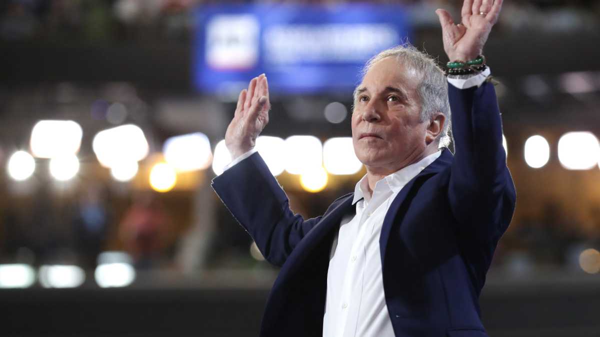Immagine di Addio al laureato. La metamorfosi di Paul Simon in “Seven Psalms”