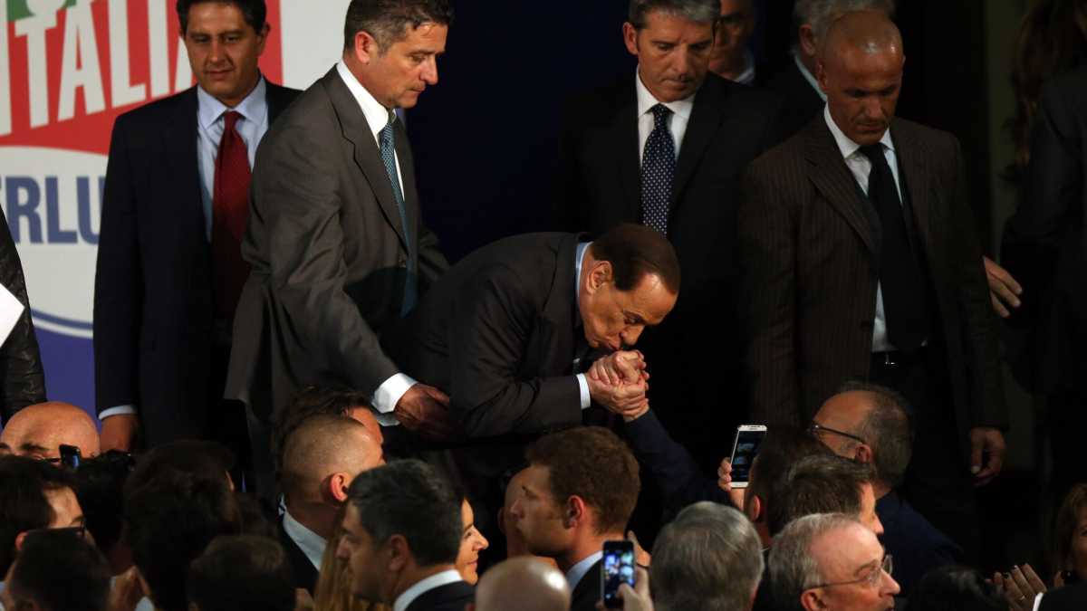 Immagine di Spiace per Bindi e soci, ma il funerale di Berlusconi non è affatto divisivo