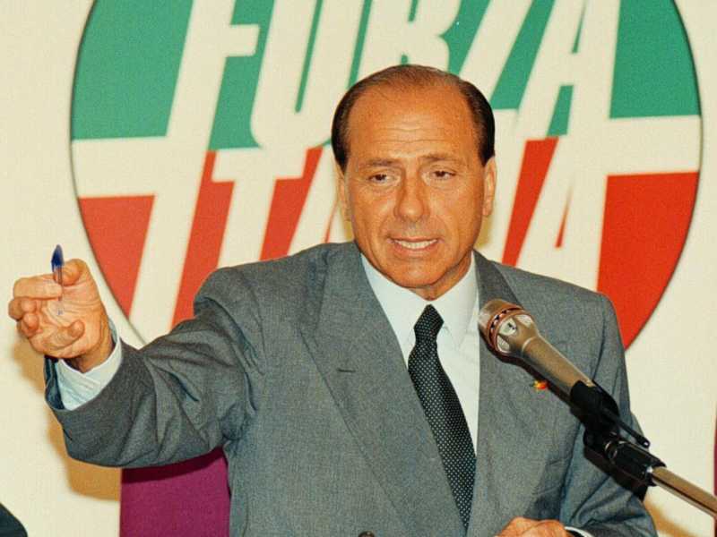 Che cosa lascia B. a chi lo ha combattuto? Parlano Paolo Flores d'Arcais, Antonio Padellaro, Pancho Pardi