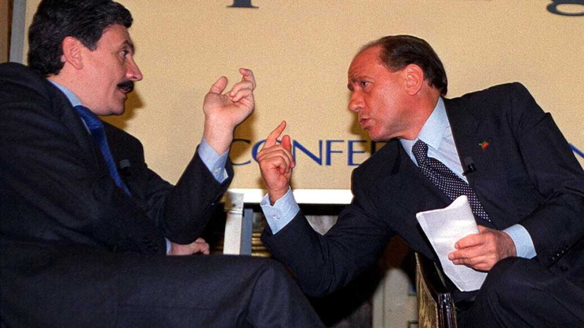 Immagine di D'Alema: "I funerali del Cav. non siano materia di polemiche"