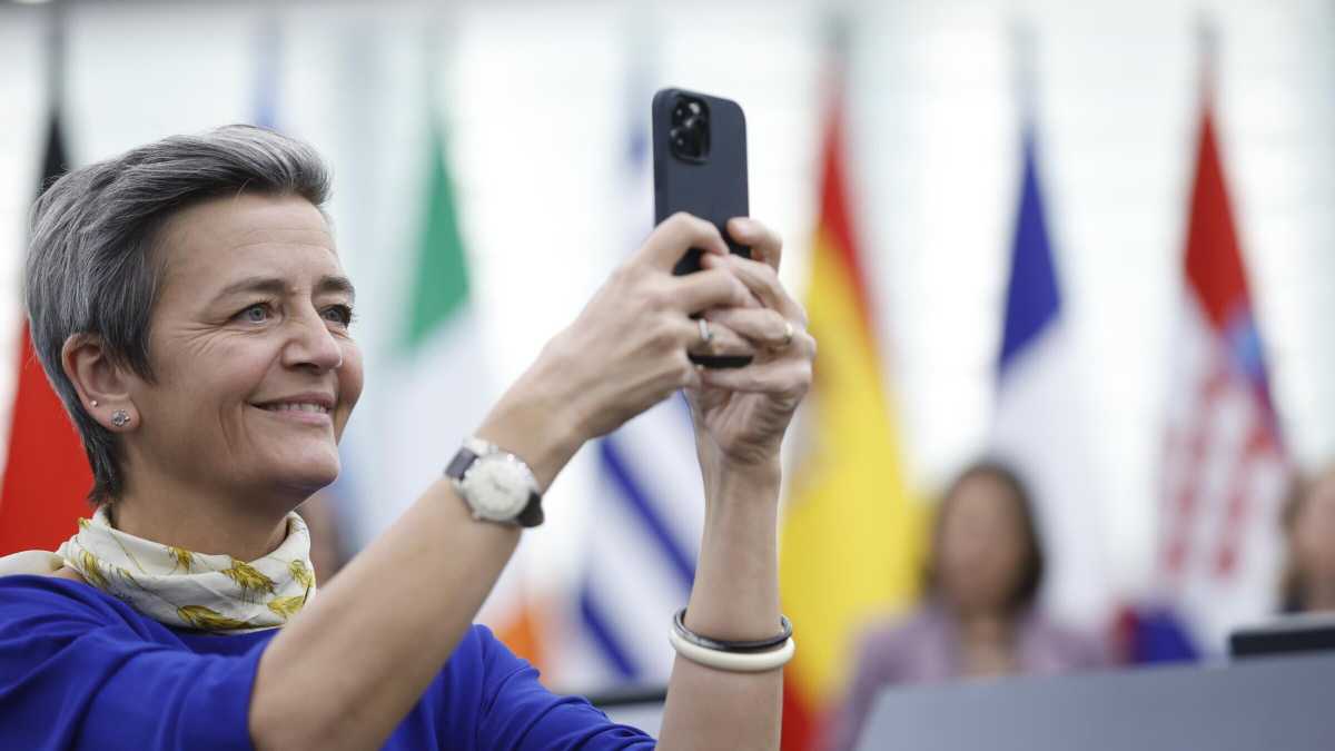 Immagine di Cosa prevedono le norme sull’IA approvate dal Parlamento Ue