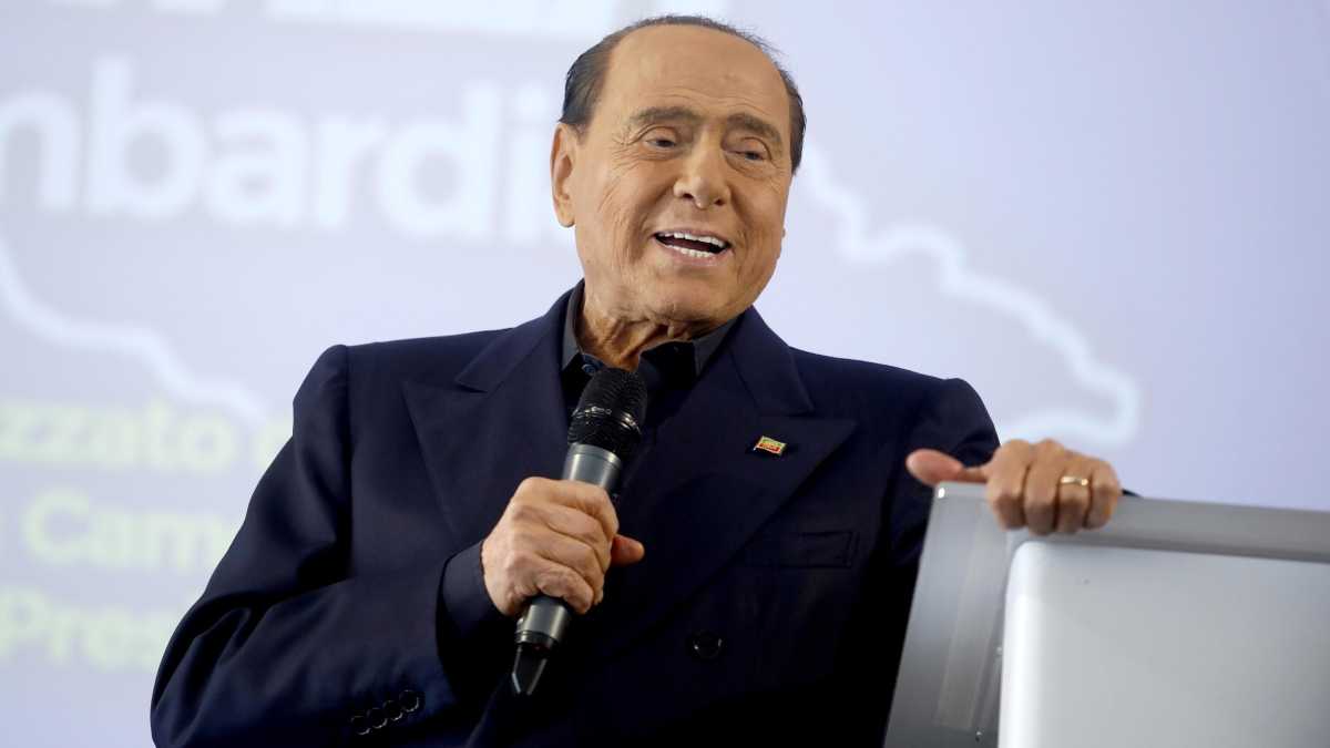 Immagine di C’è già la prima Via Berlusconi: è ad Apricena, in Puglia