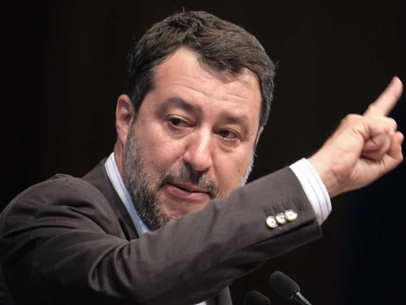 Meloni punta al centro? E Salvini torna a cercare spazi a destra