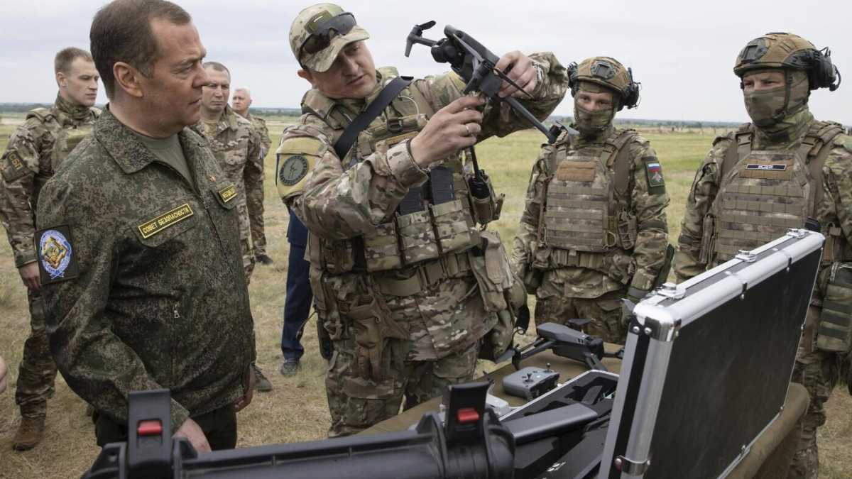 Immagine di Le armi occidentali arrivano a Putin. I trafficanti, le rotte e il messaggio di Prigozhin