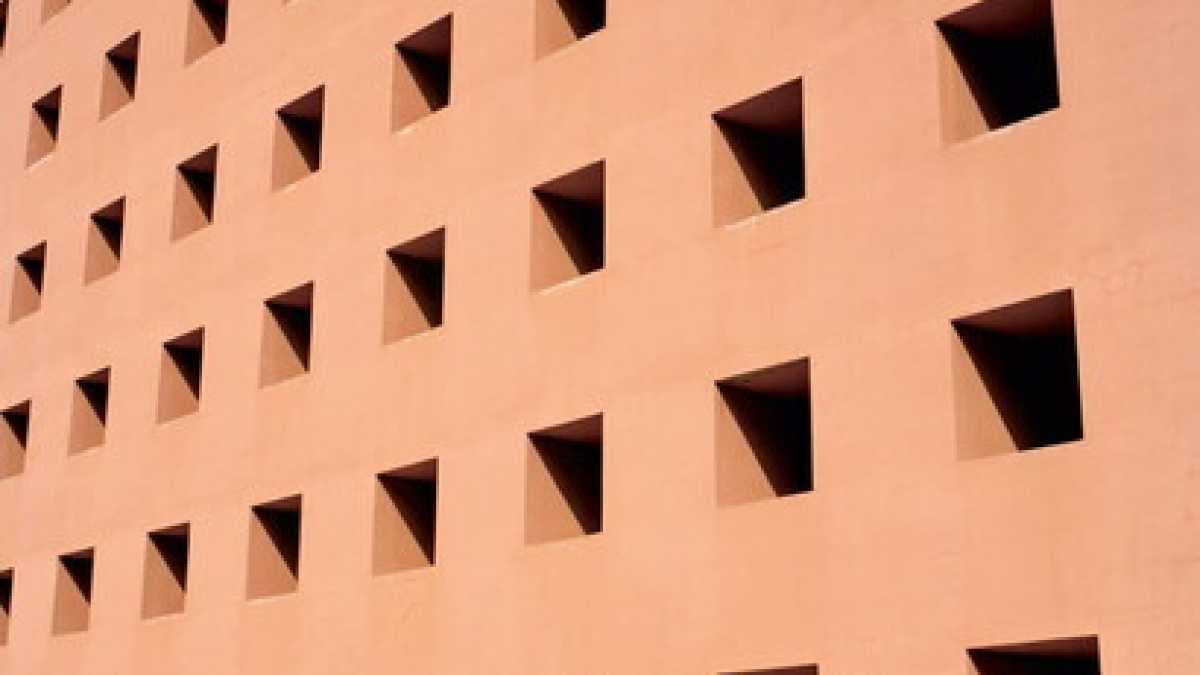 Immagine di Dodici racconti dell’Italia in un enigmatico colloquio tra parole e immagini