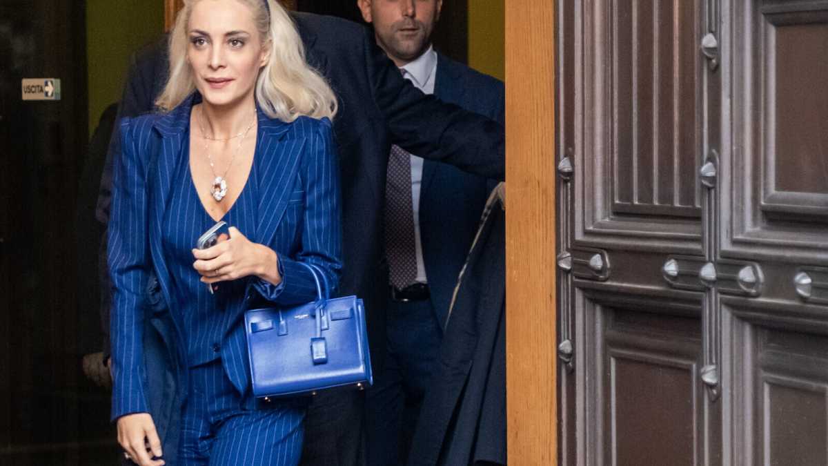 Immagine di "Processo" politico a Marta Fascina. Forza Italia la teme e vuole il suo "azzeramento"