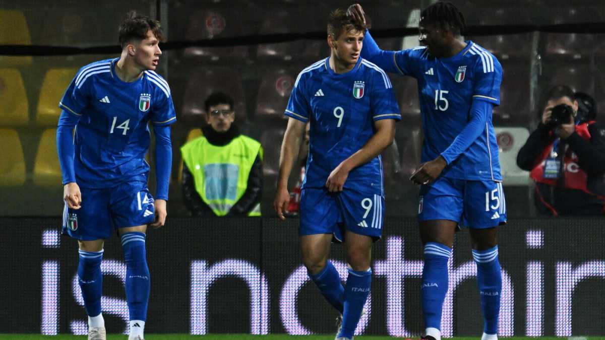 Immagine di I giovani in Italia ci sono e giocano, il problema è che non esaltano. Inizia l'Europeo U21