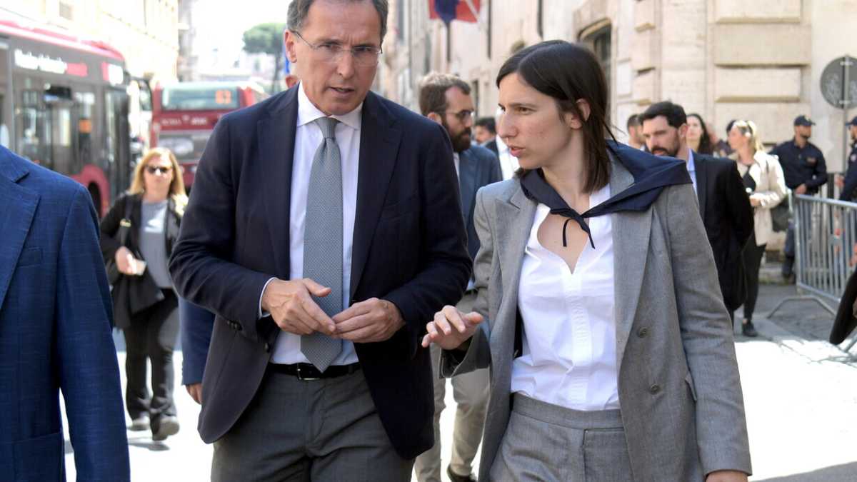 Immagine di “Schlein fa bene a fare come fa”, dice il dem Francesco Boccia. Praterie al centro?