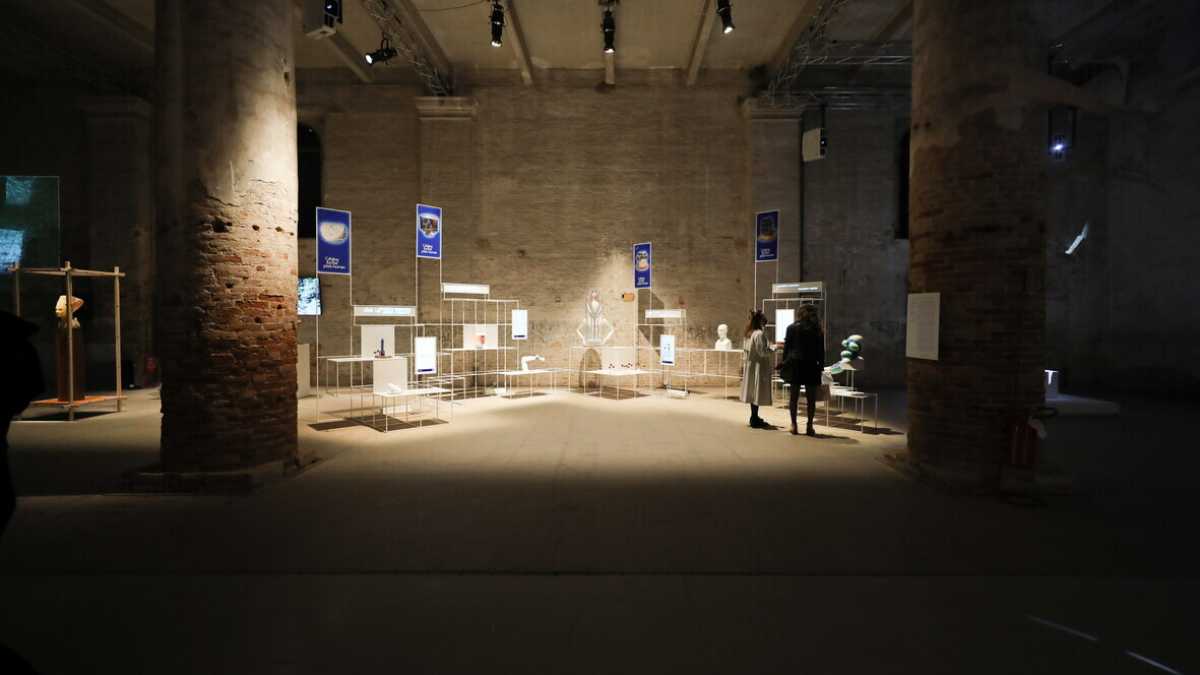 Immagine di "Stranieri Ovunque". Pedrosa alza l'asticella della Biennale di Venezia