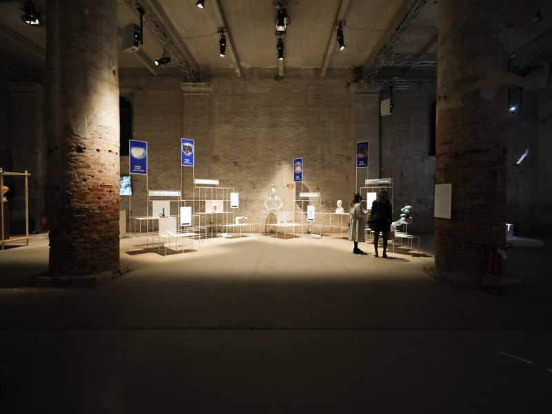 Uno scorcio dell'edizione 2021 della Biennale di Venezia (foto LaPresse)