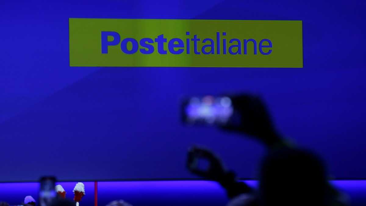 Immagine di Poste porta nei piccoli centri giustizia amministrativa e Inps. Modelli da seguire