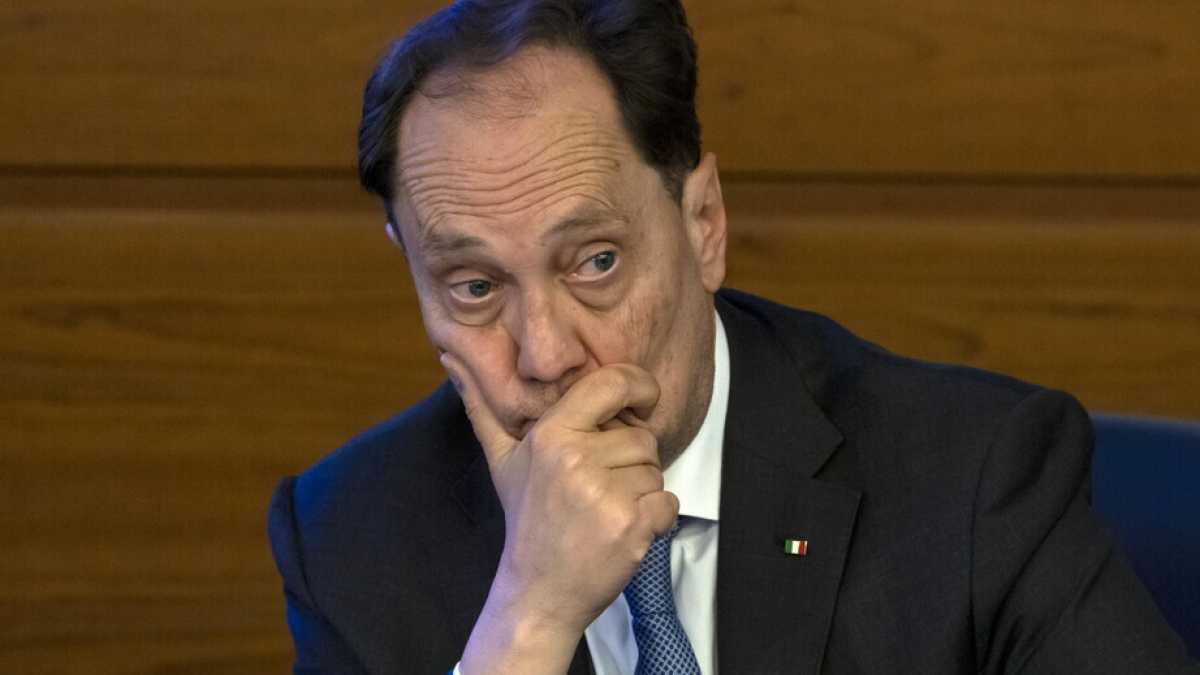 Immagine di A zonzo nel deserto in Senato. I parlamentari di centrodestra? Non vanno in Parlamento