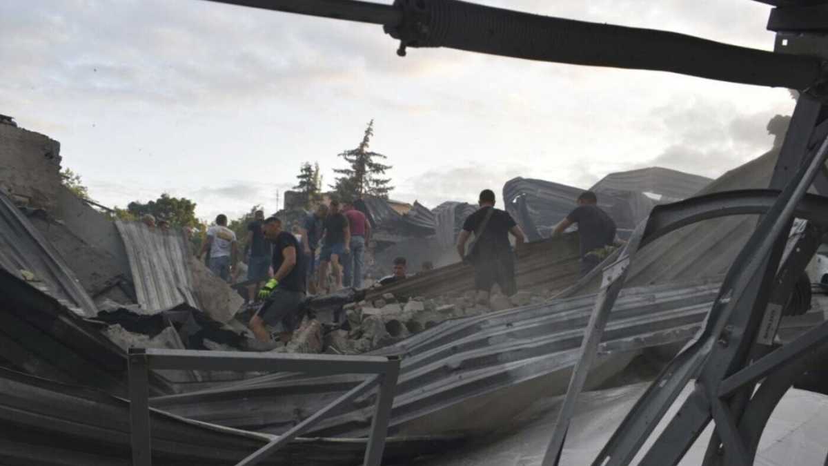 Immagine di L’unico modo per indebolire Putin è vincere la guerra. I morti di Kramatorsk e le altre minacce