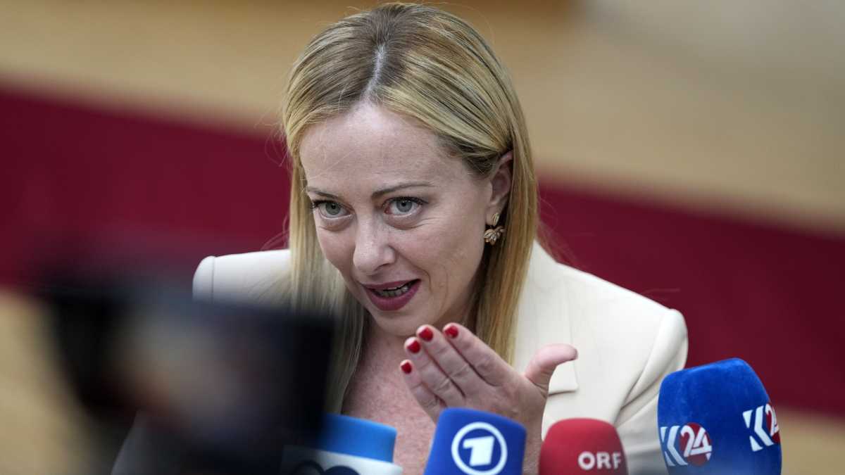 Immagine di Consiglio di pace Ue. Meloni smorza le euro-polemiche. Fitto ritesse con Gentiloni