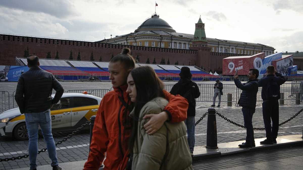 Immagine di Permettere ai russi di fuggire dalla Russia per indebolire il regime