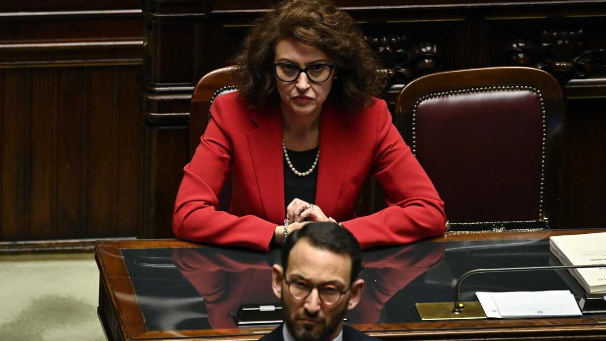 Immagine di Il pasticcio Santanchè (e Visibilia) dimostra che la maggioranza ha un problema