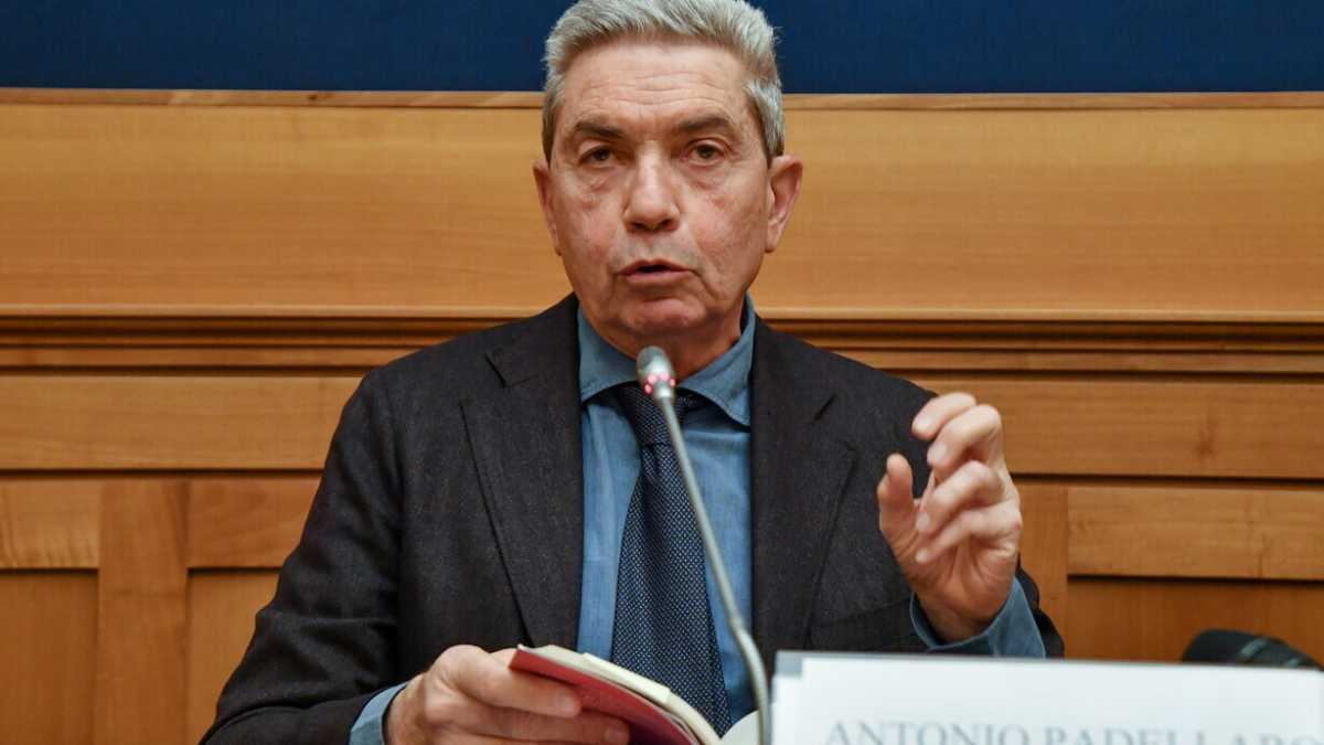 Immagine di "Da Raffaello fino a Vauro", perché no?
