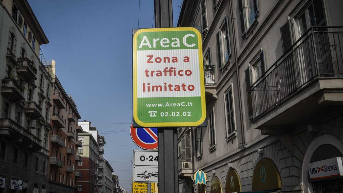 Immagine di A Milano la libertà costa due euro