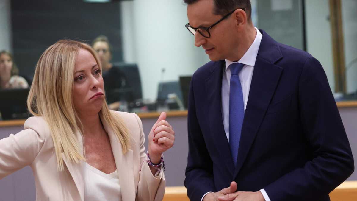 Immagine di Meloni tradisce Polonia, Ungheria, Ecr. Il futuro della mediatrice