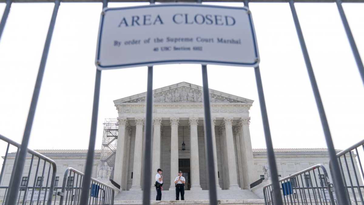 Immagine di Il confronto Corte-Biden sui diritti e sui debiti degli studenti