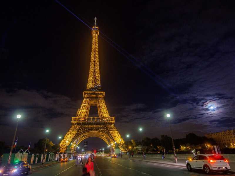 La rivoluzione francese 2.0 comincia a calare d’intensità