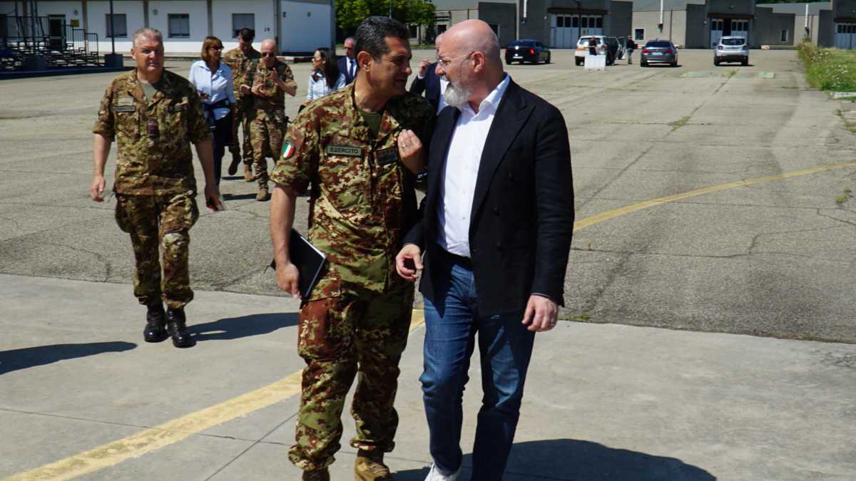 Immagine di Il commissario Figliuolo in Emilia-Romagna. Ma è tensione tra governo e Regione