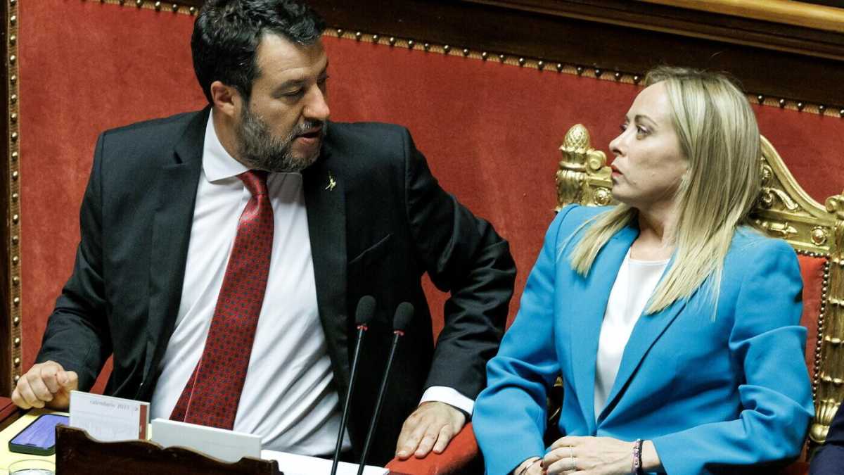 Immagine di Salvini e la doppia competizione con Meloni. Una strada porta alla crescita, l’altra all’irrilevanza
