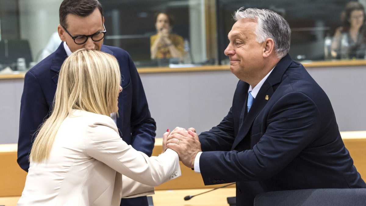 Immagine di Scontro tra "interessi nazionali"