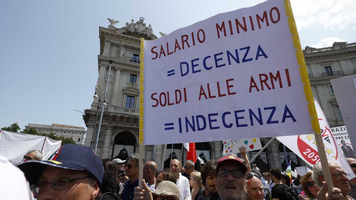 Immagine di A sportellate sui salari: un girotondo per capirci qualcosa in più