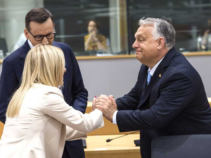 Scontro tra "interessi nazionali"