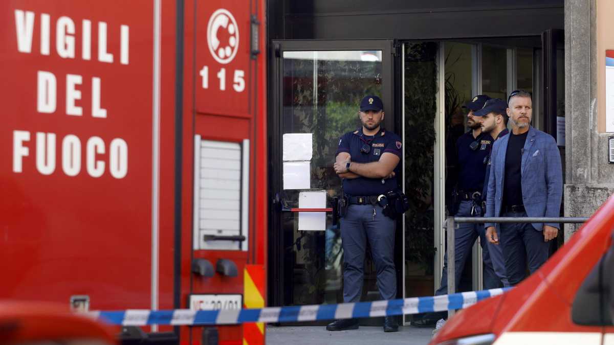 Immagine di Sei morti in un incendio in una casa di riposo a Milano. Sala: "Bilancio pesantissimo"