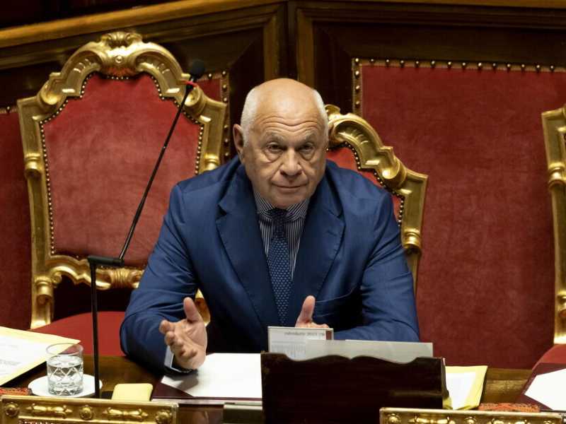 Il nervosismo del ministero della Giustizia sui casi Santanchè e Delmastro